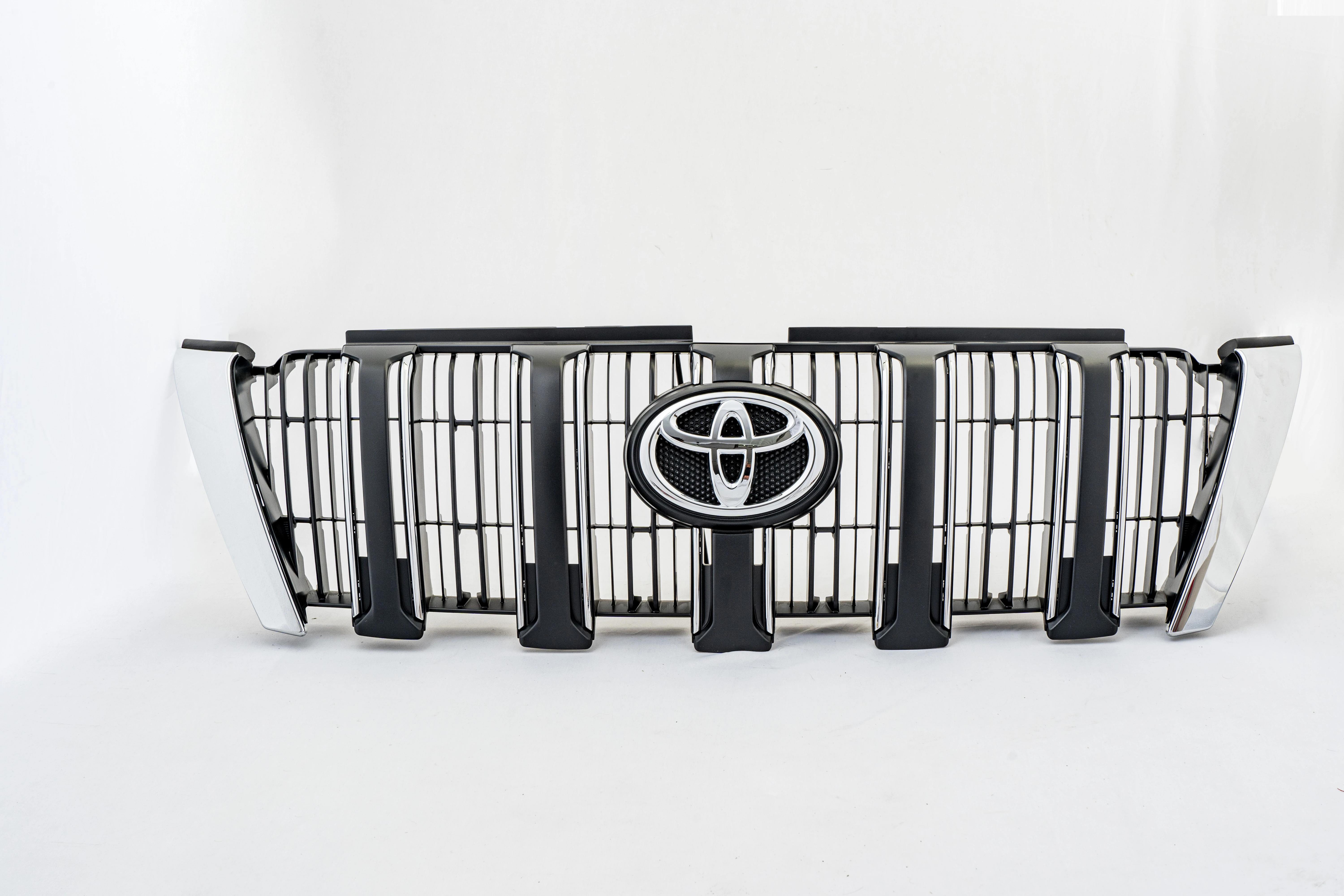 Parrilla Frontal Toyota Prado 2010-2012